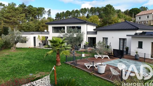 Maison à vendre 5 pièces 228 m² Ucel