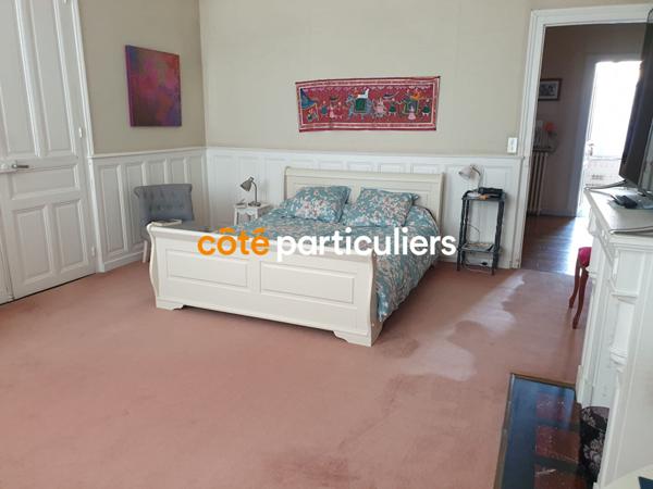 Vente Maison278 m² - 9 Pièces - VENDOME (41100)