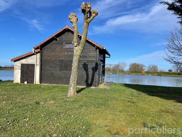 Vente Terrain25630 m² - saint pierre les bois (18170)