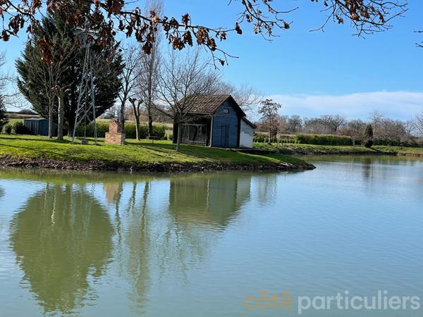 Vente Terrain25630 m² - saint pierre les bois (18170)