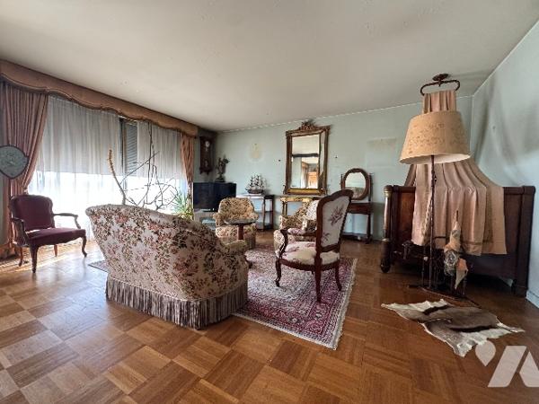 VAUGIRARD APPARTEMENT FAMILIAL