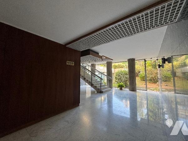 VAUGIRARD APPARTEMENT FAMILIAL