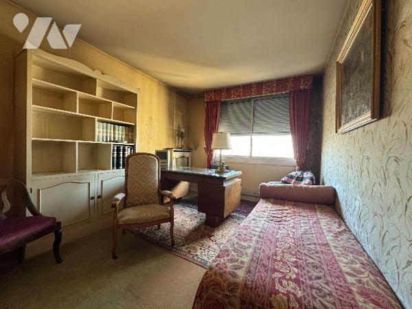 VAUGIRARD APPARTEMENT FAMILIAL