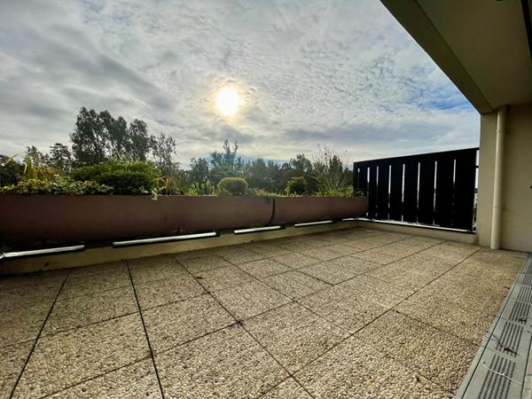 Appartement Talence 4 pièce(s) terrasse plein-ciel 72m2 2ch parking