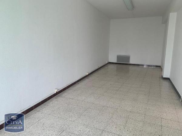 Local commercial à louer 64.85m²