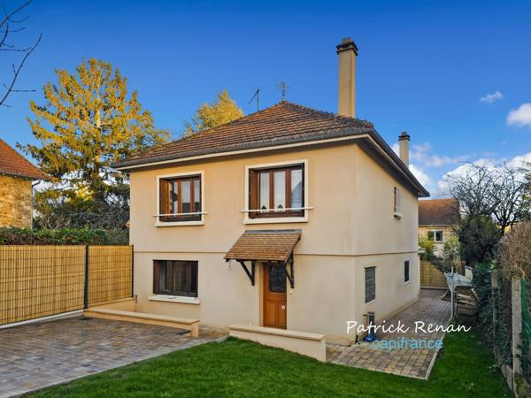 Maison à vendre 6 pièces P6 FONTENAY LE FLEURY (78)