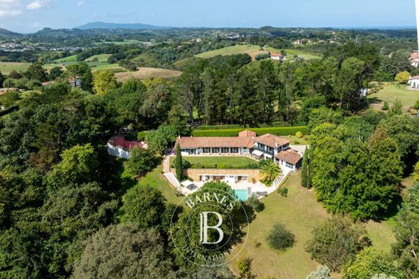 Ciboure, Maison 6 Chambres -  340 m² à vendre