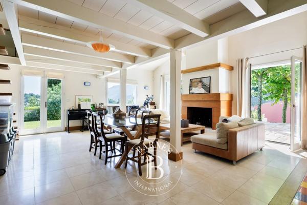 Ciboure, Maison 6 Chambres -  340 m² à vendre