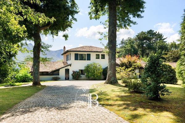 Ciboure, Maison 6 Chambres -  340 m² à vendre