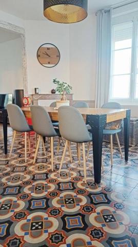 MAISON CARACTERE ANNEE 30  MARGNY LES COMPIEGNE
