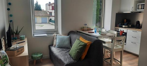 Immeuble à vendre    16 pièces •  Castres