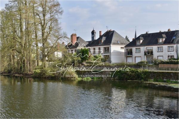 Maison de ville à SULLY SUR LOIRE en Sologne