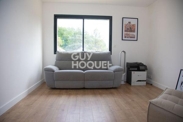 Maison de caractère + appartement indépendant avec piscine sur Aubenas