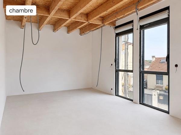 L’ISLE-ADAM – MAISON D’ARCHITECTE RARE, 235 M² DANS UN SECTEUR PRIVILÉGIÉ