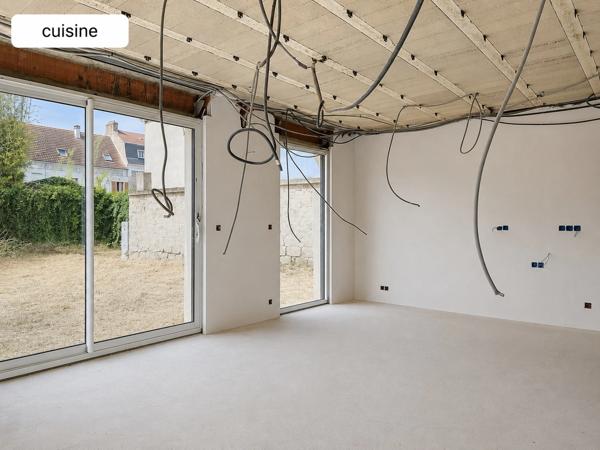 L’ISLE-ADAM – MAISON D’ARCHITECTE RARE, 235 M² DANS UN SECTEUR PRIVILÉGIÉ