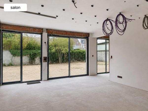 L’ISLE-ADAM – MAISON D’ARCHITECTE RARE, 235 M² DANS UN SECTEUR PRIVILÉGIÉ