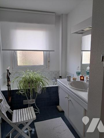 BOULOGNE SUR MER A VENDRE APPARTEMENT AVEC CAVE ET PLACE DE STATIONNEMENT