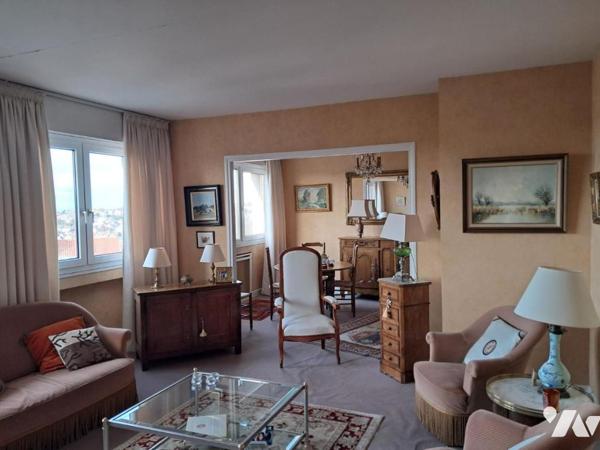 BOULOGNE SUR MER A VENDRE APPARTEMENT AVEC CAVE ET PLACE DE STATIONNEMENT