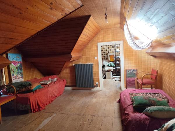 Bagnères-de-Luchon (31110) Maison 157 m² 8 pièces Bagnères de Luchon