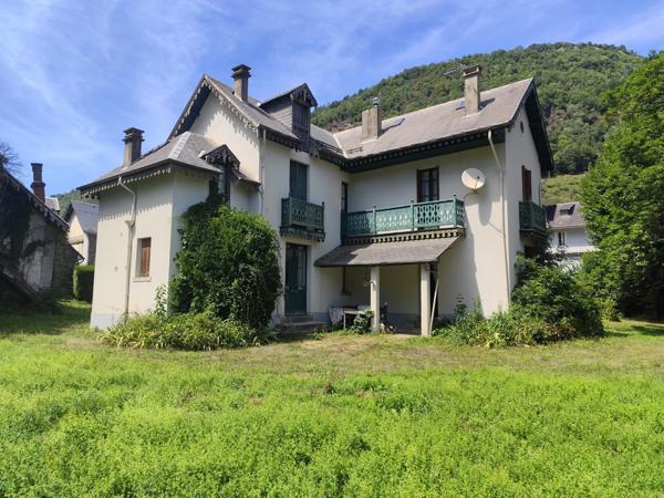 Bagnères-de-Luchon (31110) Maison 157 m² 8 pièces Bagnères de Luchon