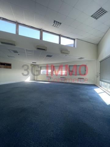 Location / Bureaux à Chauray (79180)