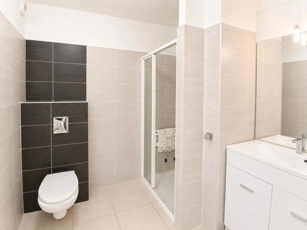Appartement T2 avec terrasse et parking à Boujan-sur-Libron – Résidence sécurisée