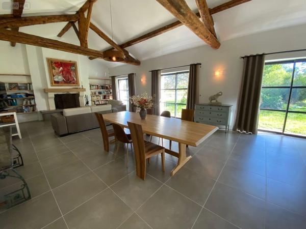 Achat - Maison | Maison Arles 13104 8 pièces 332 m 2 10000 m 2