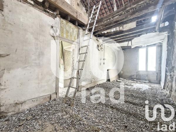 Maison de ville 5 pièces de 170 m² à Neuilly-Saint-Front (02470)