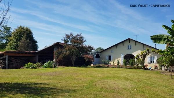 HEUGAS (40) - MAISON DE 285 M2 ENVIRON - PISCINE - TERRAIN DE 2780 M2