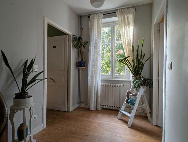 Maison Cazeres 8 pièce(s) 238 m2 avec garage et jardin