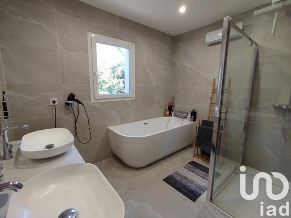 Maison à vendre 9 pièces 213 m² Chinon