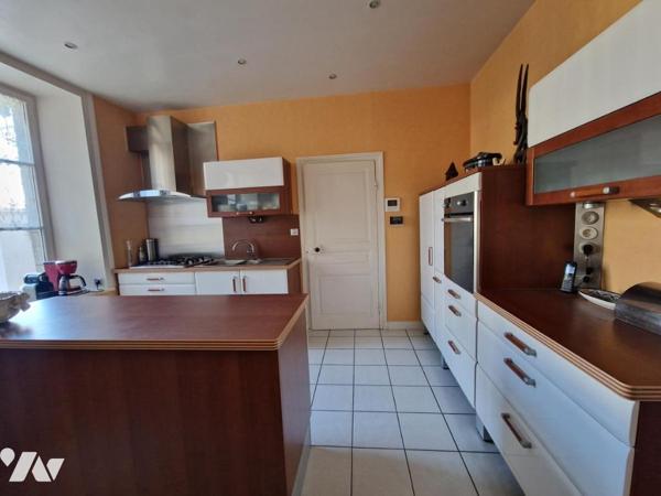 PONTIVY (56) Maison bourgeoise en centre ville