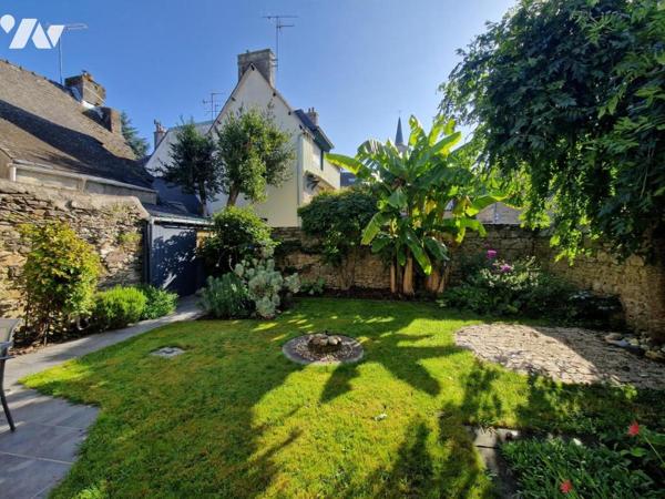 PONTIVY (56) Maison bourgeoise en centre ville