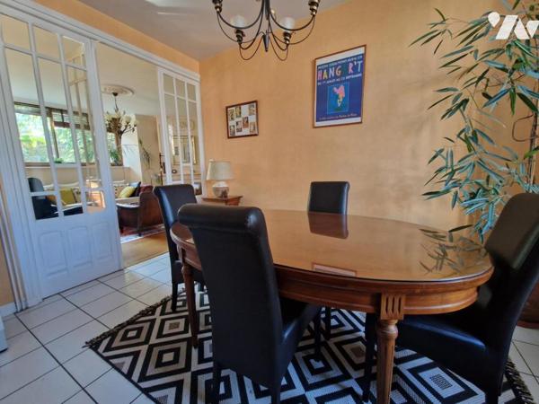 PONTIVY (56) Maison bourgeoise en centre ville