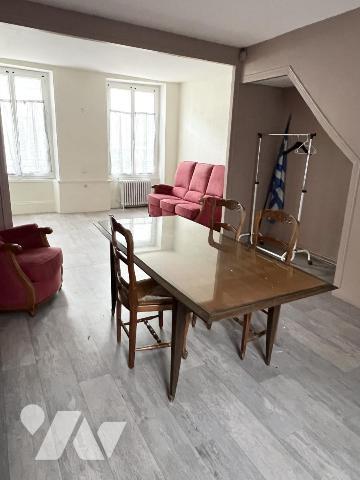 Commerce avec habitation