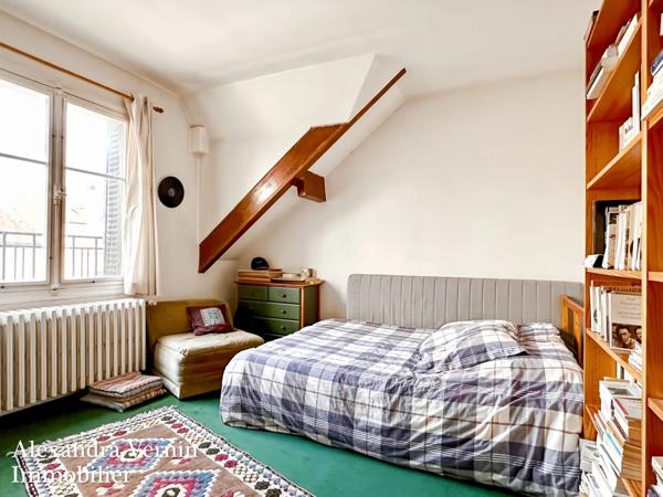 Maison familiale 5-6 chambres proche centre ville et Lycée International