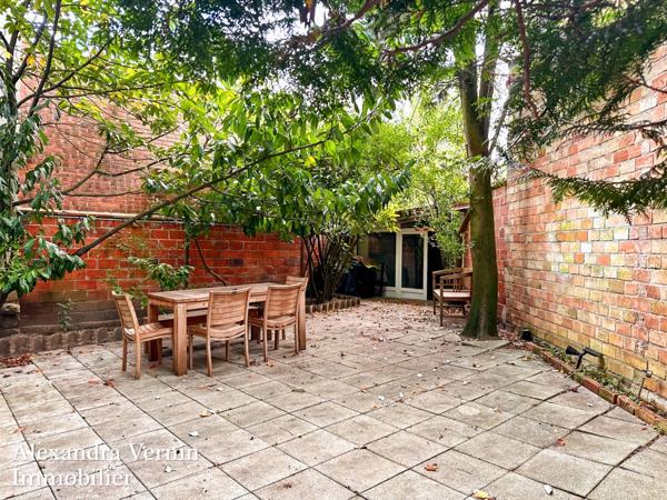 Maison familiale 5-6 chambres proche centre ville et Lycée International