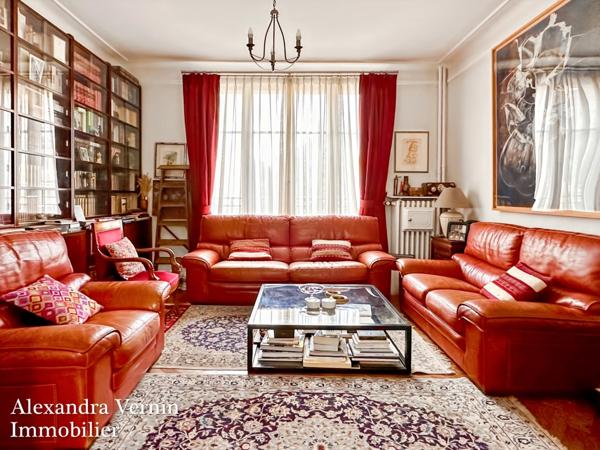 Maison familiale 5-6 chambres proche centre ville et Lycée International