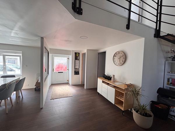 Maison rénovée  3 chambres dans le centre de Briec !