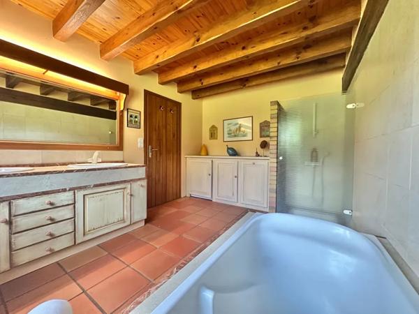 maison 6 pièces 182m² à vendre à Mont-de-Marsan