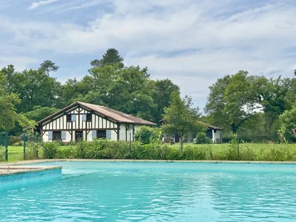 maison 6 pièces 182m² à vendre à Mont-de-Marsan