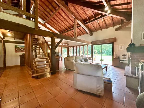 maison 6 pièces 182m² à vendre à Mont-de-Marsan