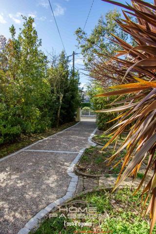 ROYAN  VILLA ANNEE 30 ENTRE PONTAILLAC ET MARCHE CENTRAL