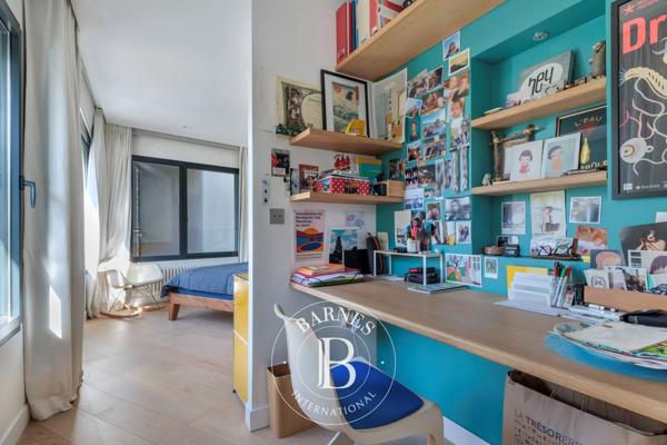 Paris 11ème, Appartement 3 Chambres -  145 m² à vendre
