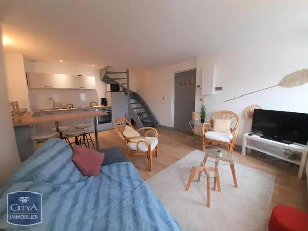 Appartement à louer 3 pièces 45.2m² Lille (59000)