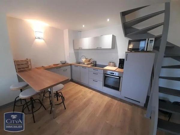 Appartement à louer 3 pièces 45.2m² Lille (59000)