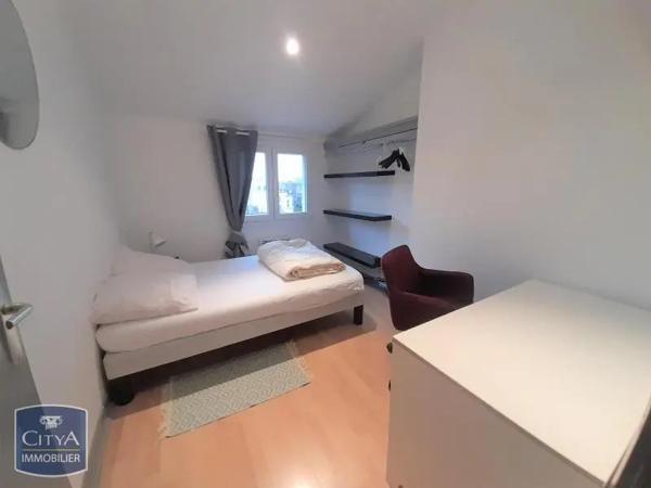 Appartement à louer 3 pièces 45.2m² Lille (59000)