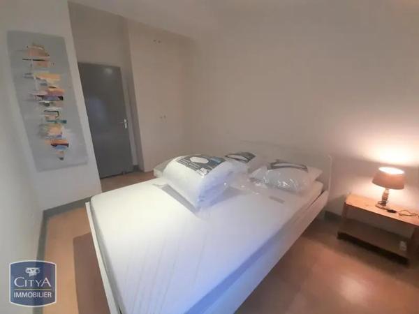 Appartement à louer 3 pièces 45.2m² Lille (59000)