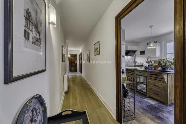 Vente Maison 8 pièces 253 m2 à Valgelon-la-Rochette