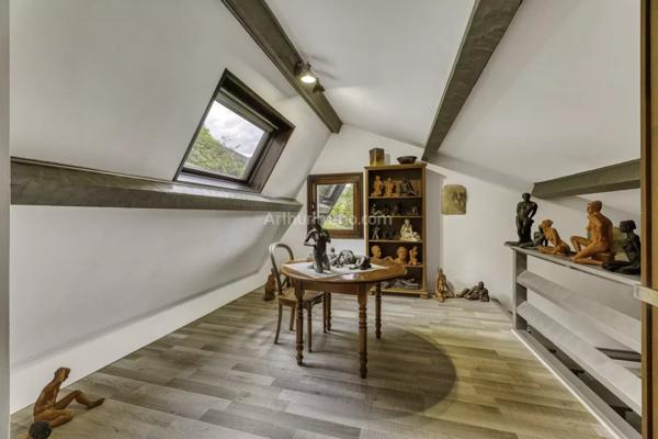 Vente Maison 8 pièces 253 m2 à Valgelon-la-Rochette